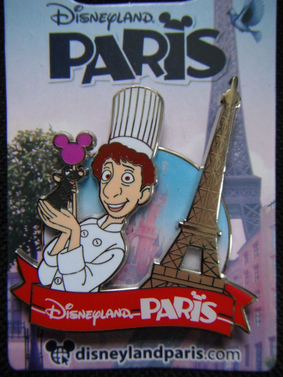 Pins Disney Disneyland Paris : Linguini Ratatouille + tour eiffel en 3D